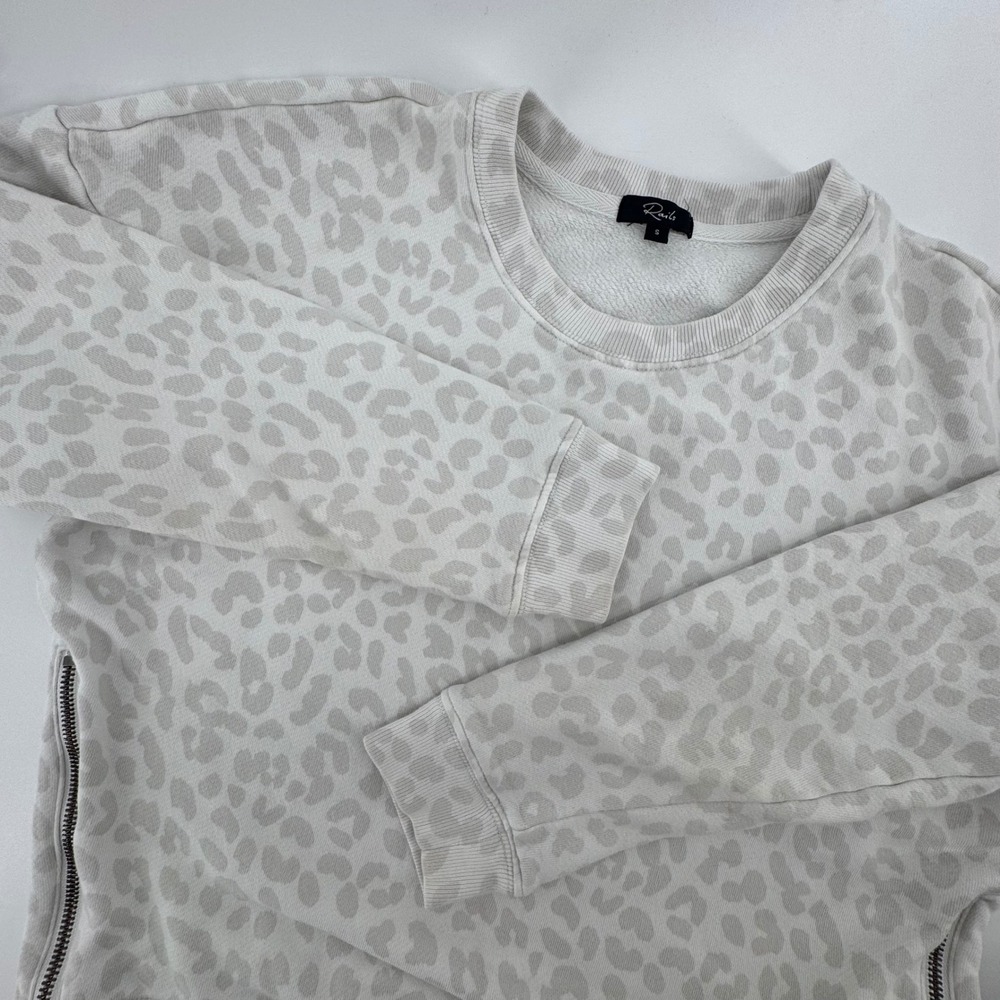 Rails Marlo Grey Jaguar Leopard Print‎ Crewneck Sweatshirt Side Zips Small
